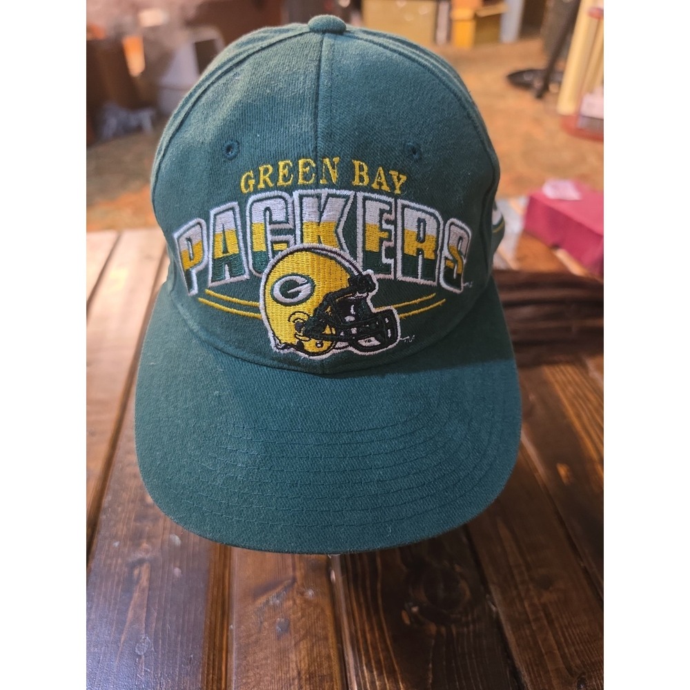 Vintage Nutmeg Mills Adult Hat Green Bay Packers Adjustable Strapback Cap NFL